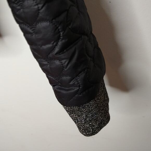 SOGO girls black heart puffer size medium jacket. - Picture 4 of 9